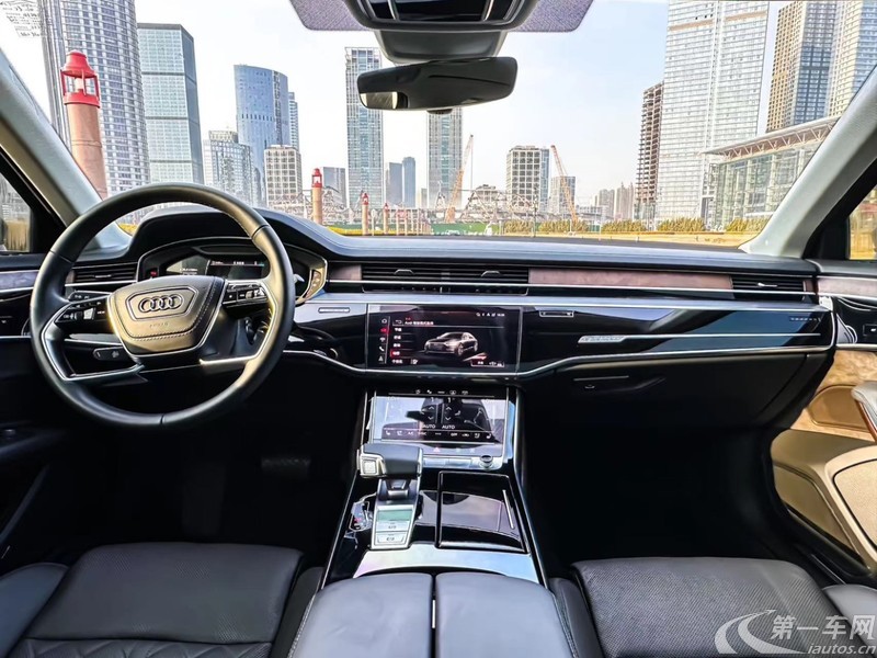 奥迪A8L 50 [进口] 2022款 3.0T 自动 汽油 豪华型典藏版 (国Ⅵ) 