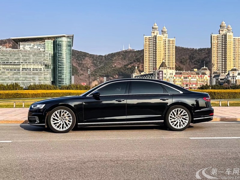 奥迪A8L 50 [进口] 2022款 3.0T 自动 汽油 豪华型典藏版 (国Ⅵ) 