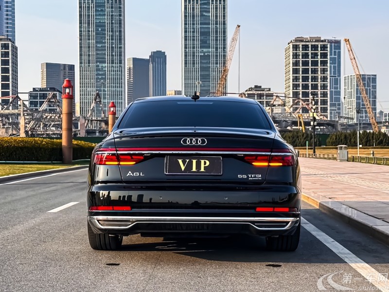 奥迪A8L 50 [进口] 2022款 3.0T 自动 汽油 豪华型典藏版 (国Ⅵ) 