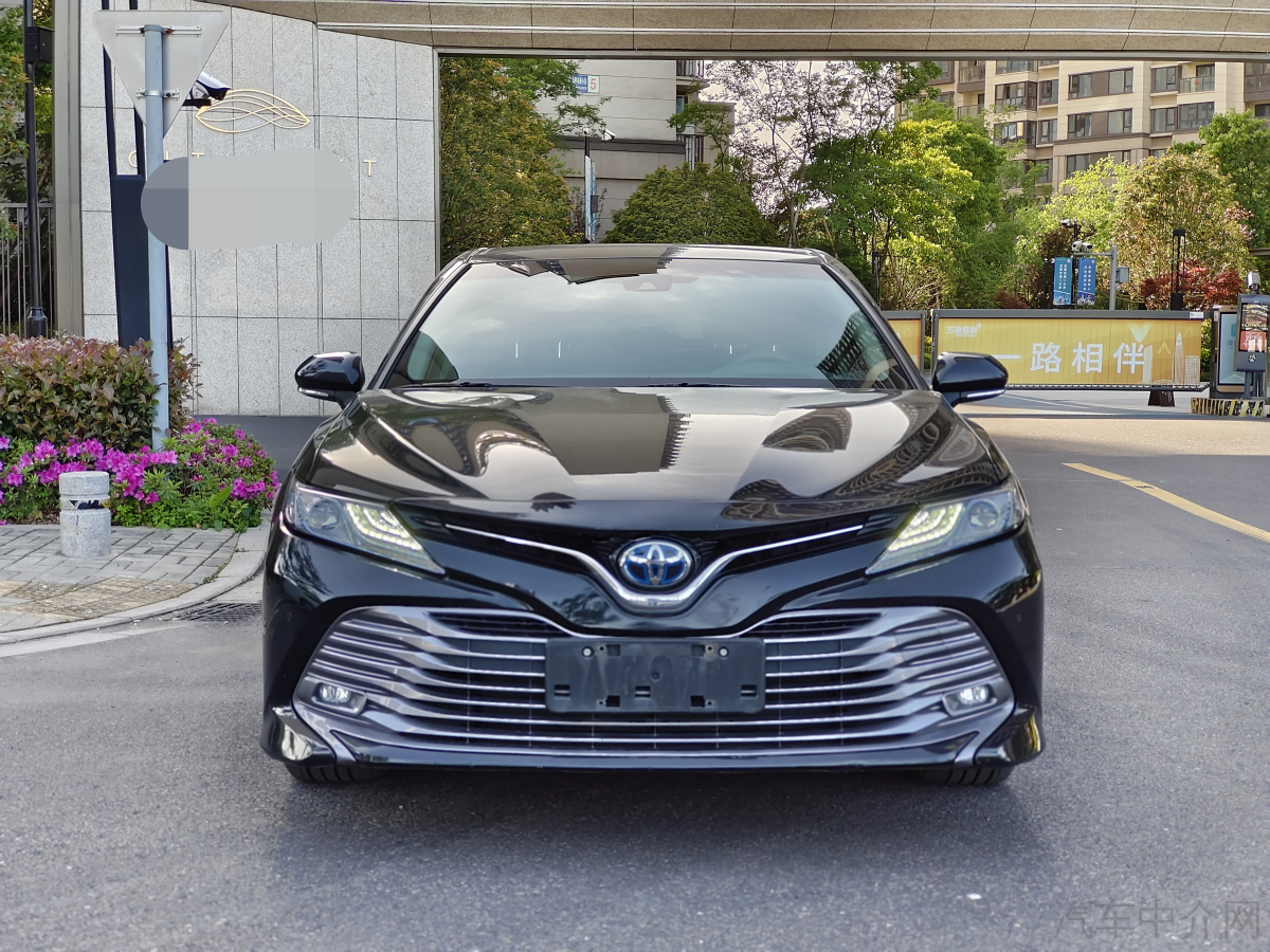 丰田凯美瑞 2018款 2.5L 自动 豪华版 价格0万