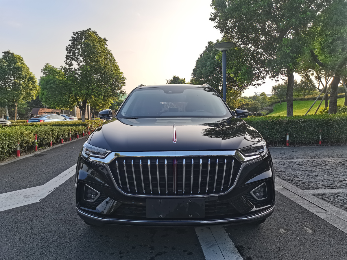 红旗HS5 2022款 2.0T 自动 智联旗享四驱乐购版 价格0万