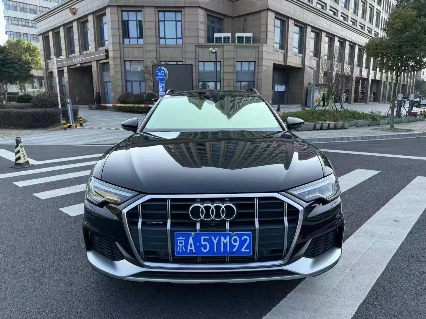 奥迪A6旅行 Allroad [进口] 2021款 3.0T 自动 汽油 探索家55TFSI尊享越野型价格0万 