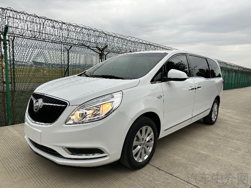 别克GL8 2018款 2.0T 自动 7座 28T豪华型 价格0万
