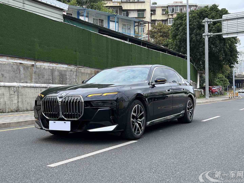 宝马7系 735Li [进口] 2023款 3.0T 自动 汽油 M运动套装 