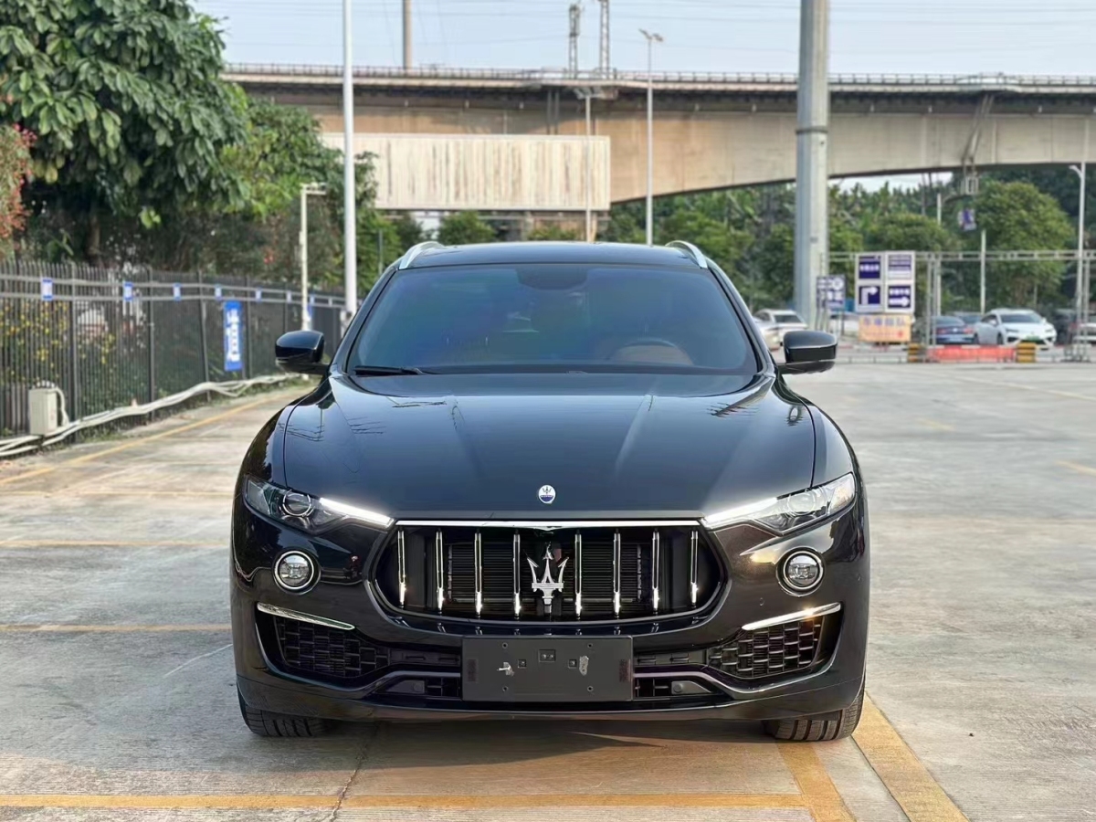 玛莎拉蒂Levante [进口] 2022款 2.0T 自动 GT锋芒版价格0万
