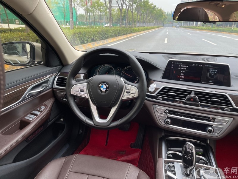 宝马7系 730Li [进口] 2017款 2.0T 自动 汽油 领先型 