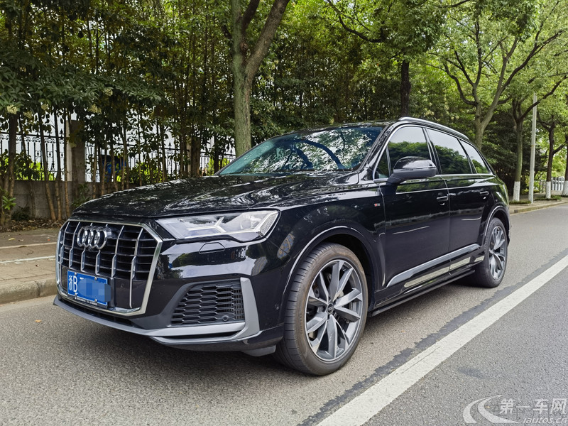 奥迪Q7 55 [进口] 2022款 3.0T 自动 运动型quattro-S-line 