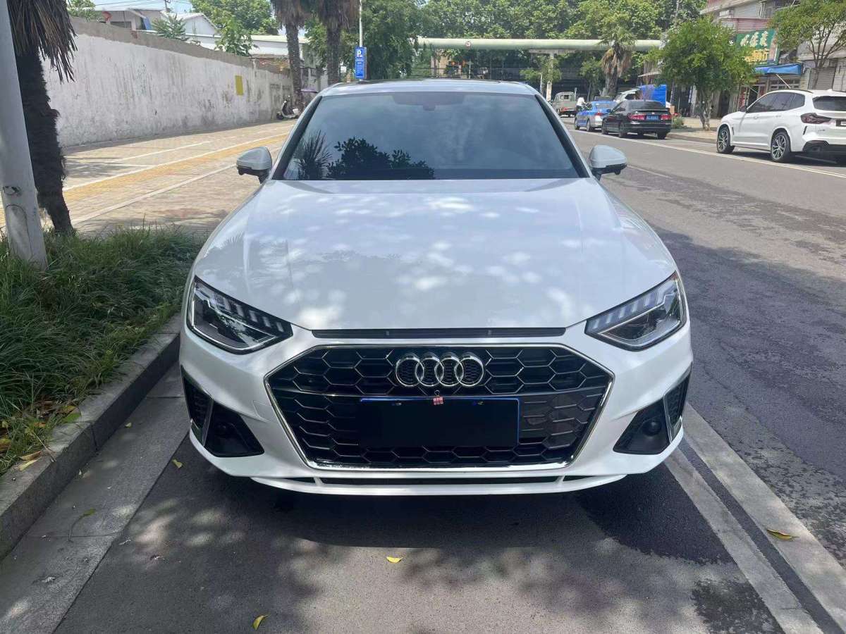 奥迪A4L 2023款 2.0T 自动 时尚致雅型 价格0万