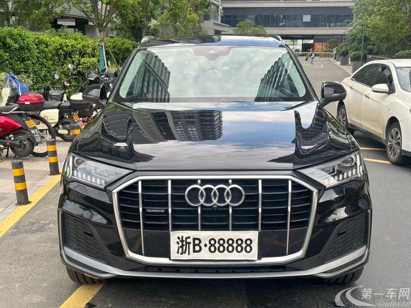 奥迪Q7 45 [进口] 2021款 2.0T 自动 运动型quattro-S-line 