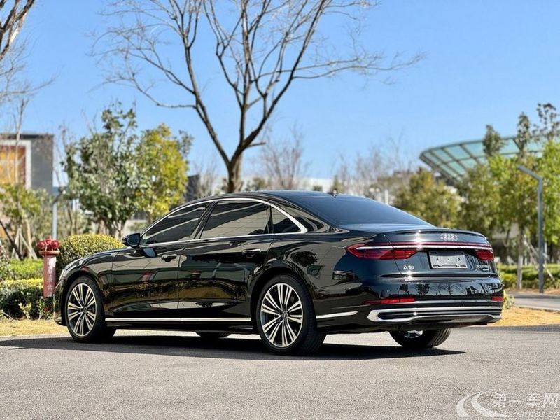 奥迪A8L 50TFSI [进口] 2024款 3.0T 自动 汽油 尊享型 