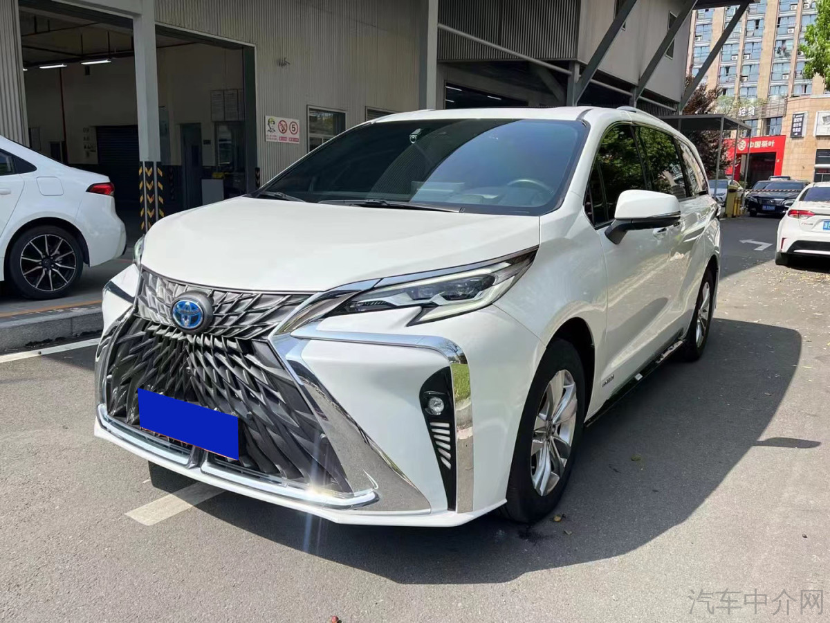丰田赛那 2021款 2.5L 自动 铂金版 价格0万 
