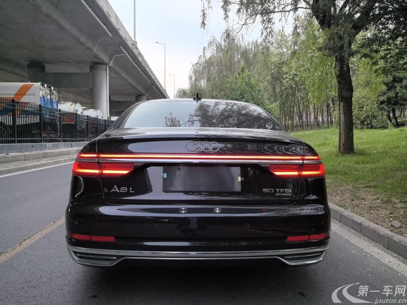 奥迪A8L 50 [进口] 2022款 3.0T 自动 汽油 豪华型典藏版 (国Ⅵ) 