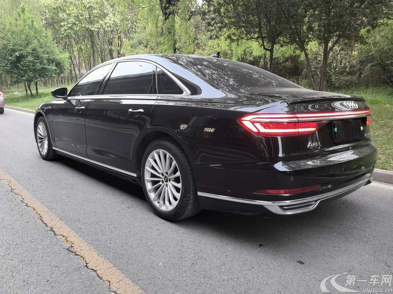 奥迪A8L 50 [进口] 2022款 3.0T 自动 汽油 豪华型典藏版 (国Ⅵ) 