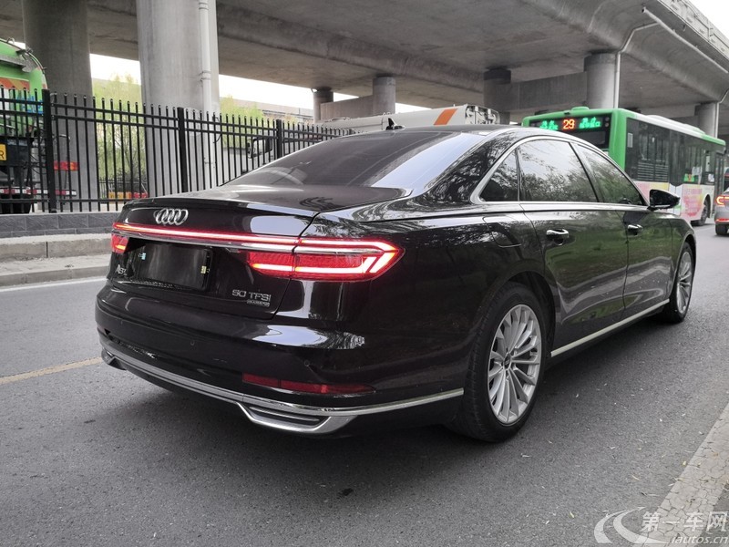 奥迪A8L 50 [进口] 2022款 3.0T 自动 汽油 豪华型典藏版 (国Ⅵ) 