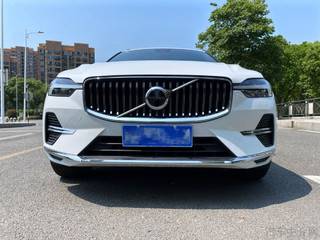 沃尔沃XC60 B4 2.0T 自动 智行豪华版 