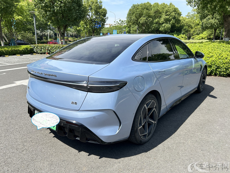 比亚迪海豹 2022款 0.0T 自动 700km长续航版 