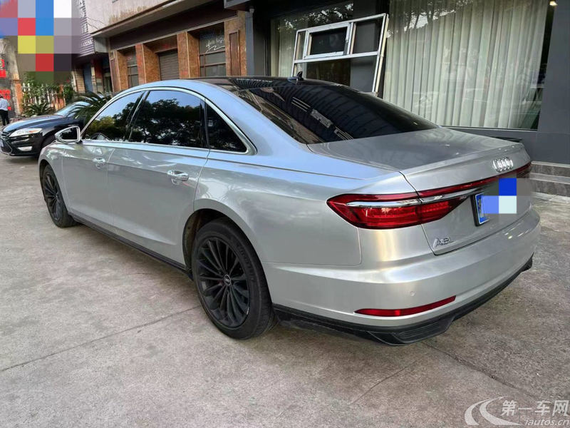 奥迪A8L 50 [进口] 2022款 3.0T 自动 汽油 舒适型典藏版 