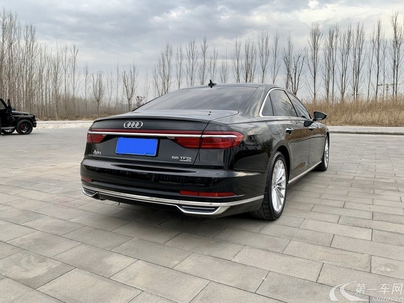 奥迪A8L 55 [进口] 2019款 3.0T 自动 汽油 豪华型 