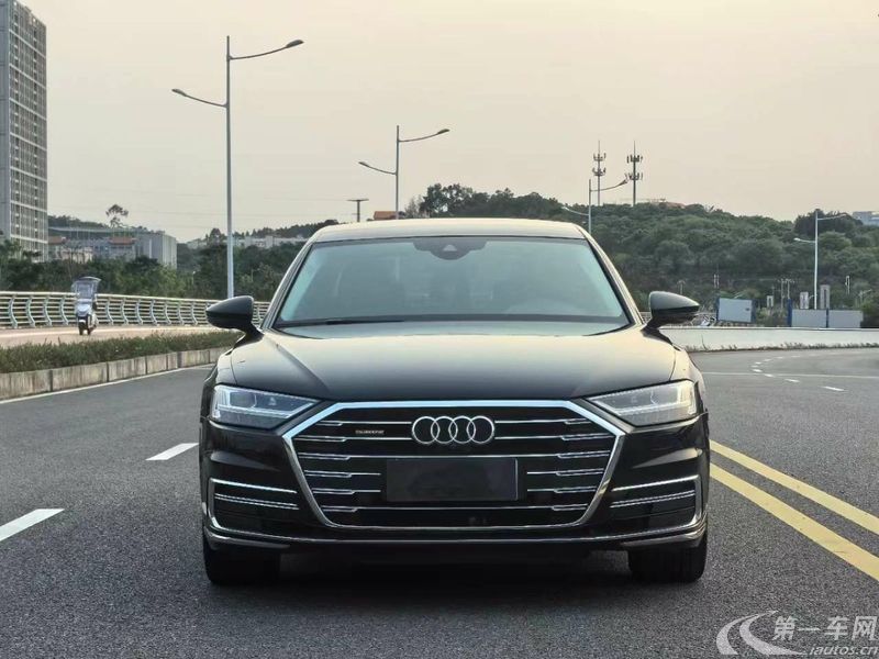 【济南二手奥迪A8L 【济南二手奥迪A8L