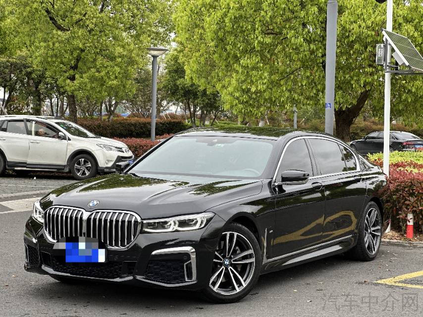 宝马7系 730Li [进口] 2021款 2.0T 自动 汽油 豪华套装价格0万