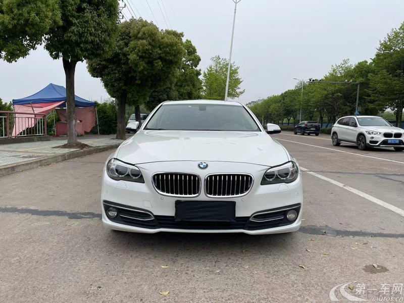 宝马5系 525Li 2017款 2.0T 自动 汽油 豪华设计套装 (国Ⅴ) 