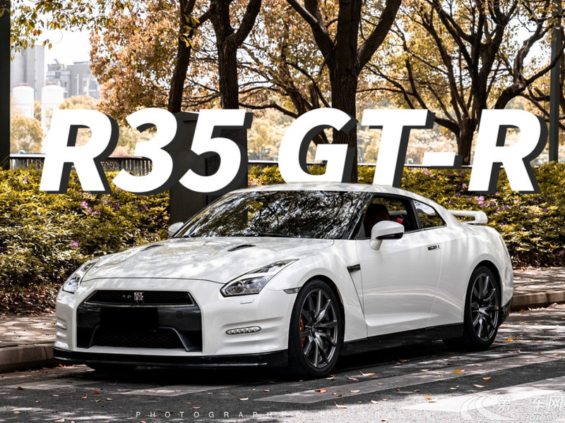 日产GT-R [进口] 2014款 3.8T 自动 黑金刚版 (欧Ⅳ) 