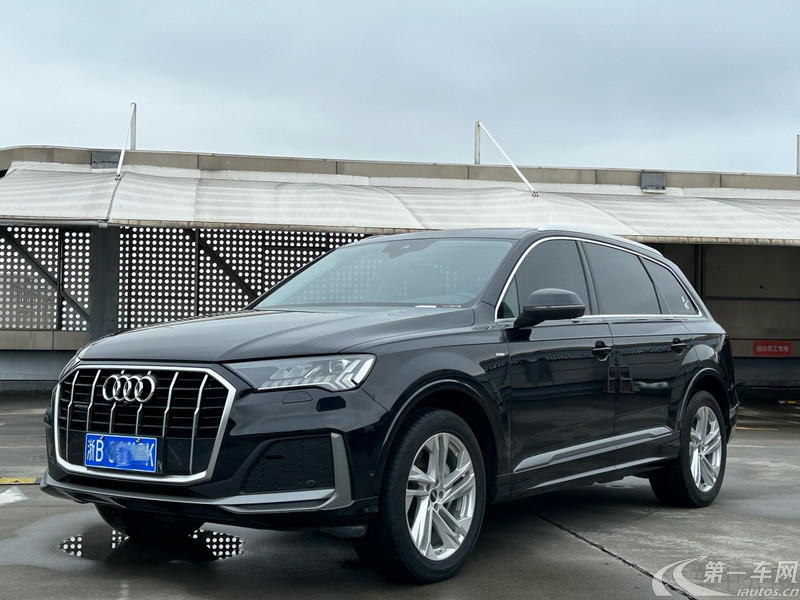 奥迪Q7 45 [进口] 2021款 2.0T 自动 运动型quattro-S-line 