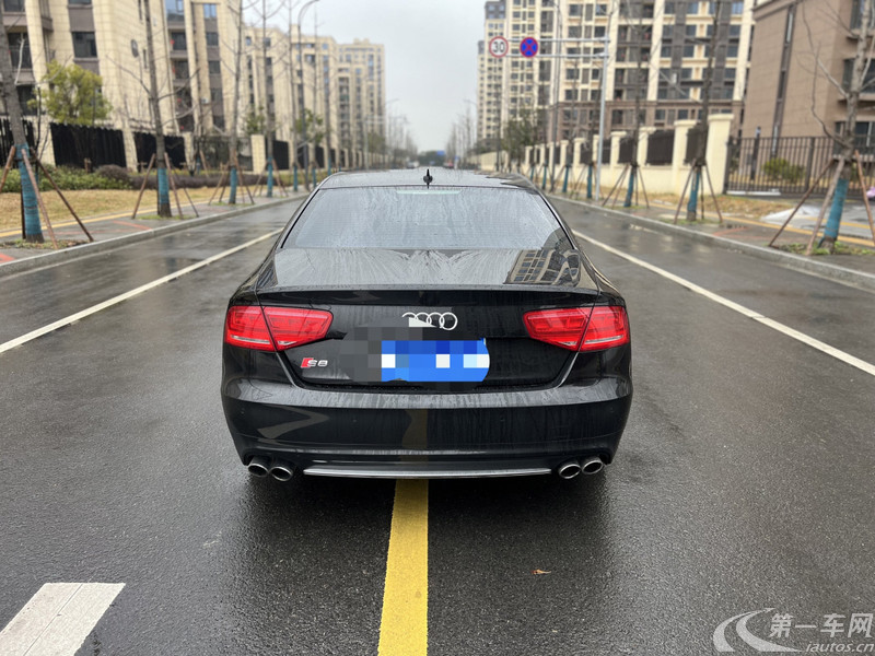 奥迪S8 [进口] 2014款 4.0T 自动 