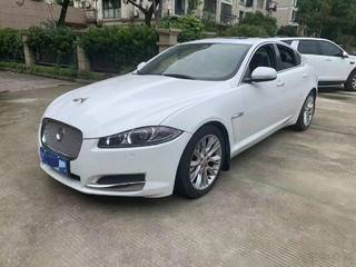 捷豹XF 2.0T 自动 豪华版 