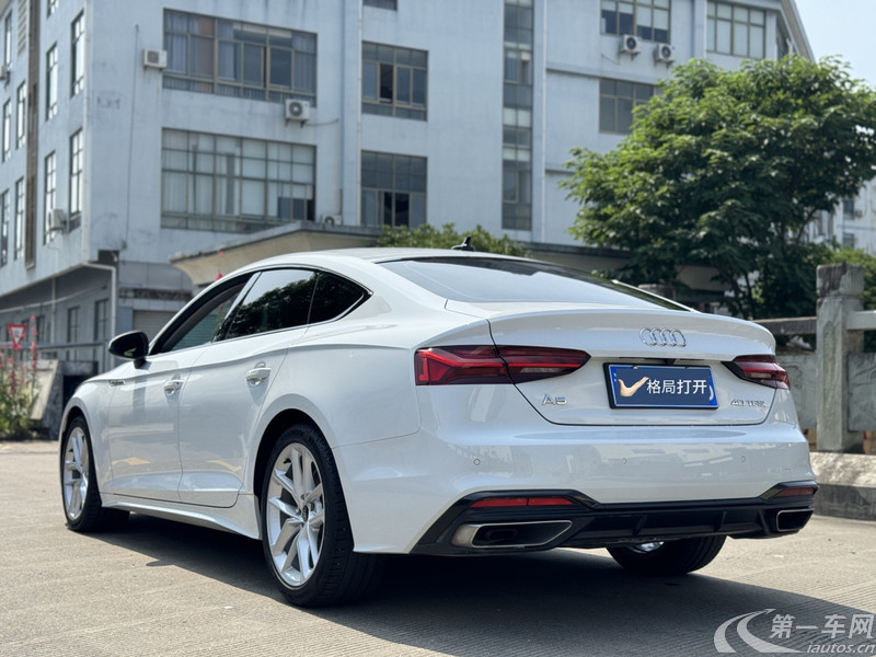 奥迪A5掀背 40TFSI [进口] 2022款 2.0T 自动 汽油 时尚致雅型 