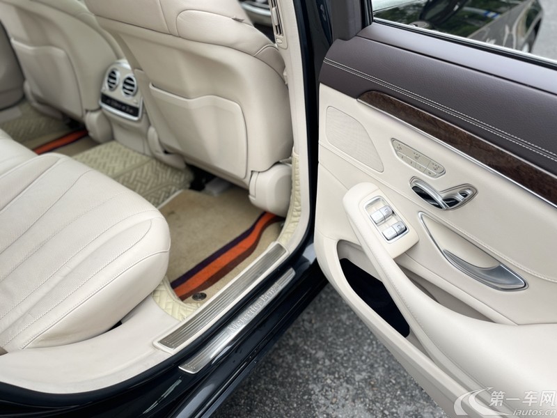 奔驰S级 S320 [进口] 2017款 3.0T 自动 汽油 商务型加长版 