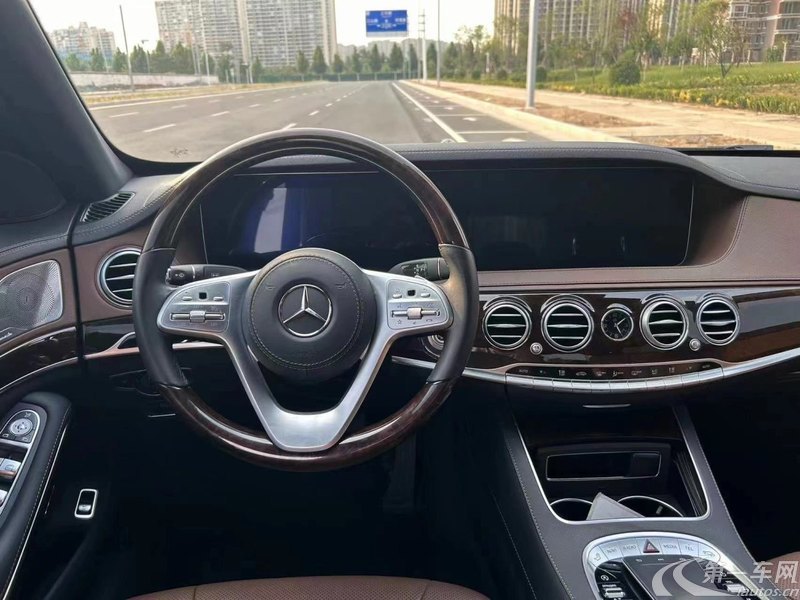 奔驰S级 S350L [进口] 2020款 3.0T 自动 汽油 尊享型臻藏版 