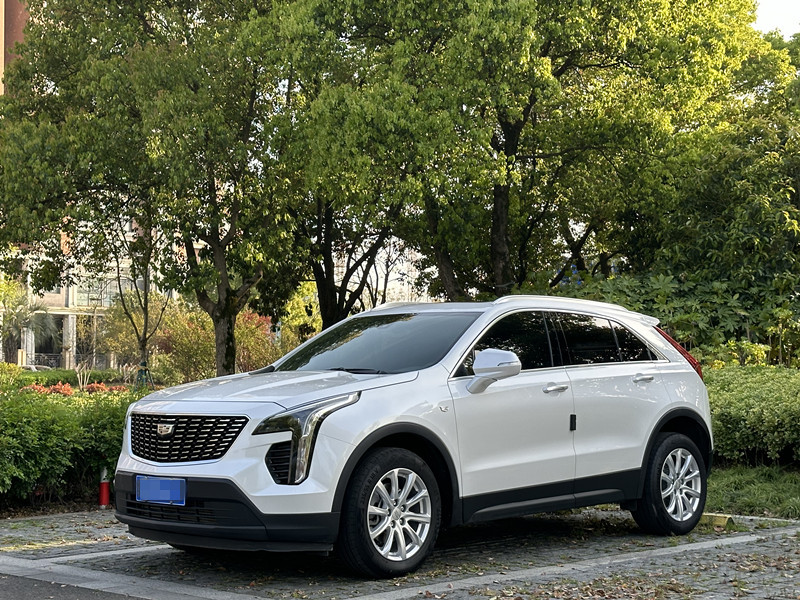 凯迪拉克XT4 2023款 2.0T 自动 28T尊贵型 价格0万 