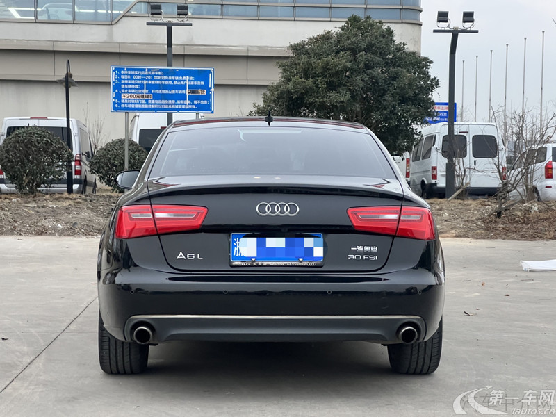奥迪A6L 30FSI 2014款 2.5L 自动 豪华型 (国Ⅳ) 