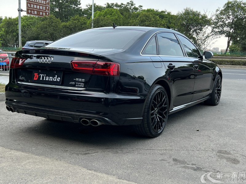 奥迪A6L 50TFSI 2016款 3.0T 自动 尊享型 (国Ⅴ) 