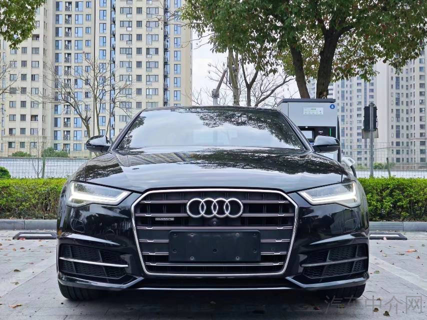 奥迪A6L 45TFSI 2018款 3.0T 自动 运动型30周年纪念版 价格0万 