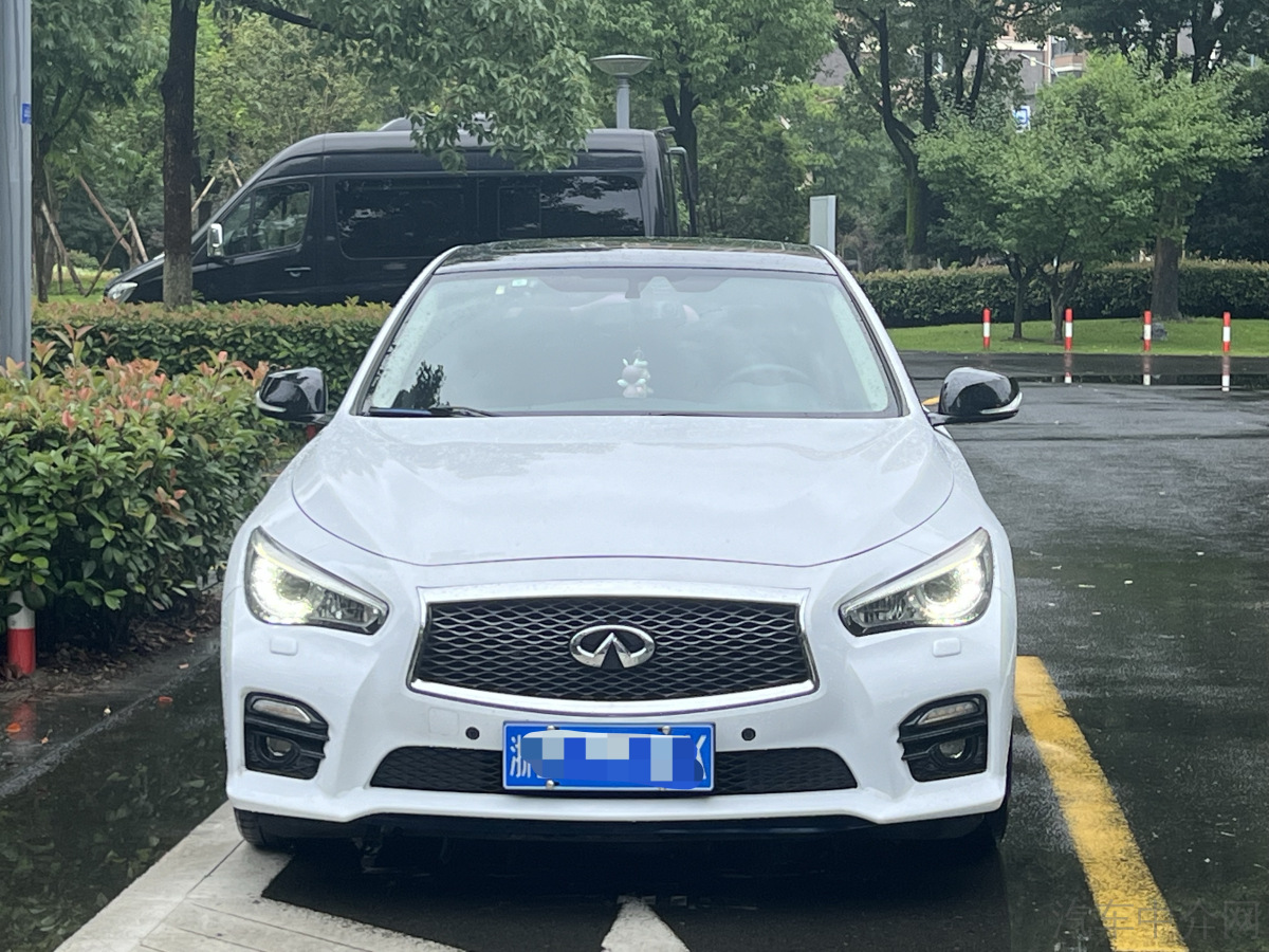 英菲尼迪Q50L 2016款 2.0T 自动 菁英运动版 价格0万 