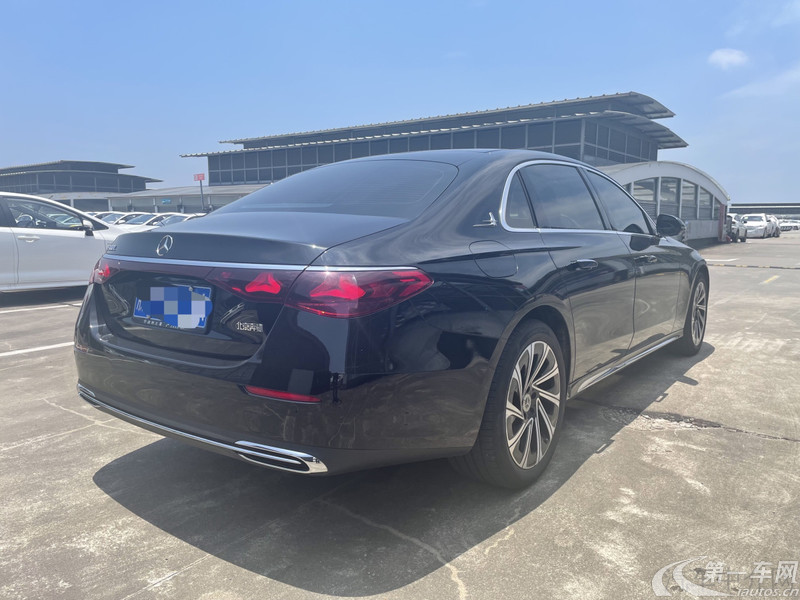 奔驰E级 E300L 2024款 2.0T 自动 汽油 豪华型 (国Ⅵ) 