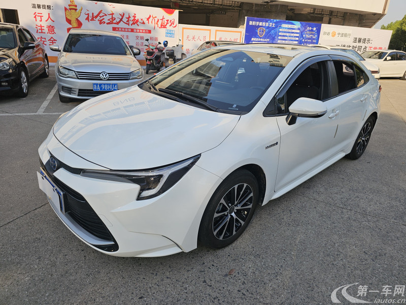 丰田雷凌 双擎 2023款 1.8L 自动 豪华版 (国Ⅵ) 