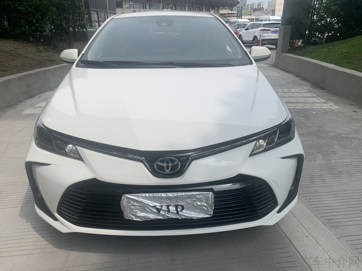 丰田雷凌 双擎 2022款 1.8L 自动 运动版 价格0万