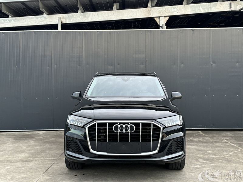 奥迪Q7 55 [进口] 2022款 3.0T 自动 运动型quattro-S-line 