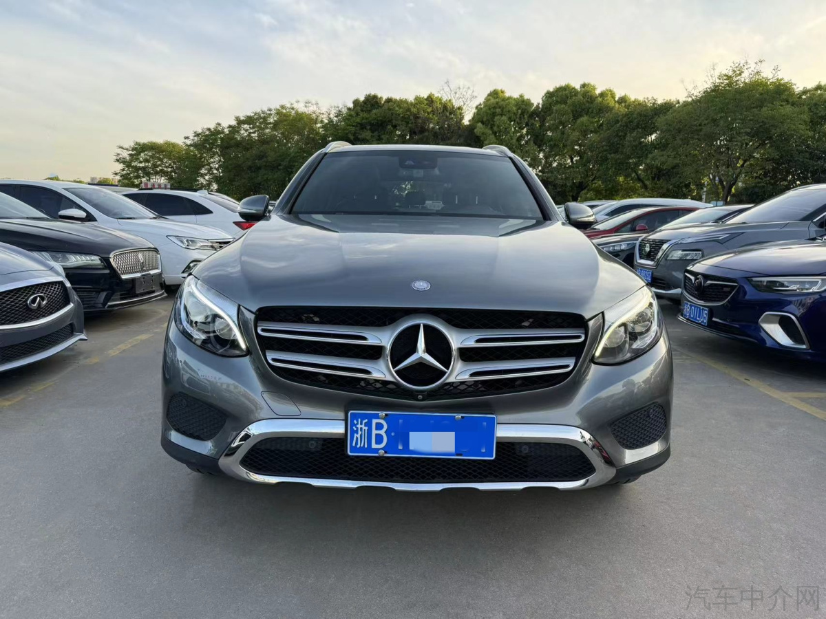 奔驰GLC GLC300 2016款 2.0T 自动 动感型 价格0万 