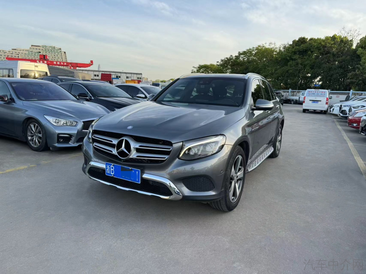 奔驰GLC GLC300 2016款 2.0T 自动 动感型 价格0万