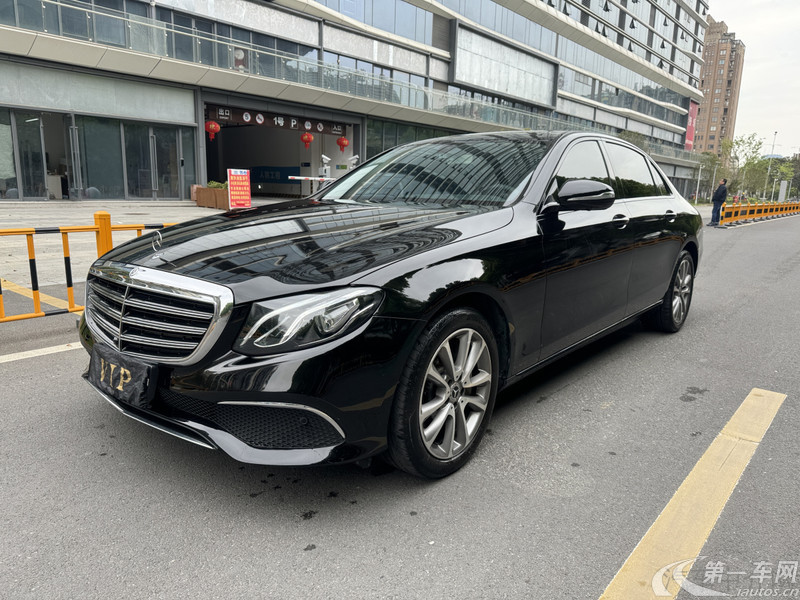 奔驰E级 E300L 2019款 2.0T 自动 汽油 豪华型 (国Ⅵ) 