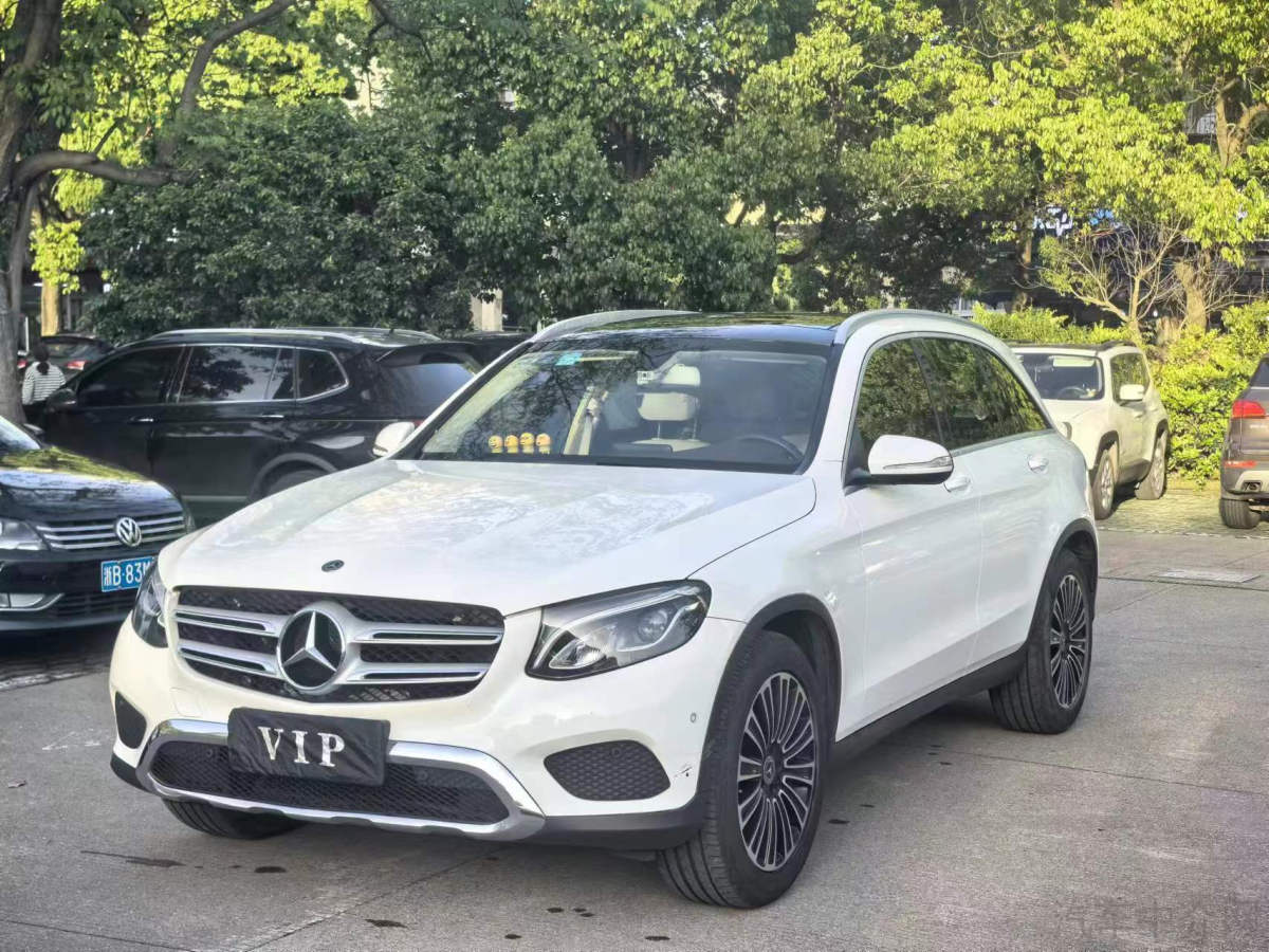 奔驰GLC GLC200 2018款 2.0T 自动 价格0万
