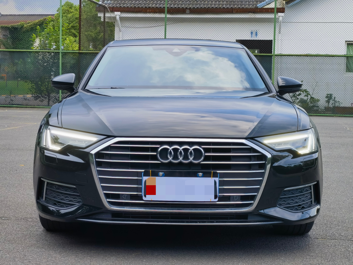 奥迪A6L 40TFSI 2022款 2.0T 自动 豪华致雅型 价格0万