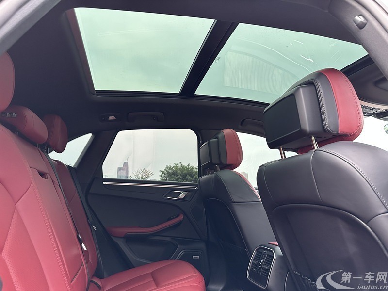 保时捷Macan [进口] 2022款 2.0T 自动 四驱 