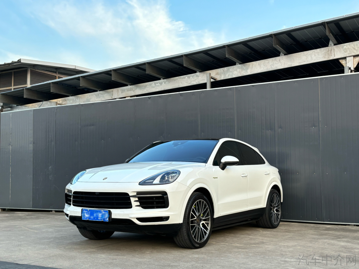 保时捷Cayenne [进口] 2020款 2.0T 自动 四驱 油电混合 E二手车 二手Hybrid价格0万