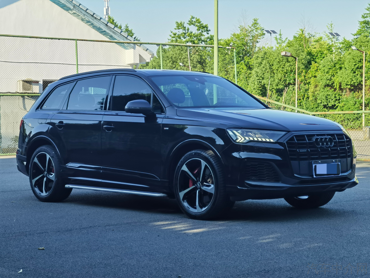 奥迪Q7 55 [进口] 2020款 3.0T 自动 运动型quattro二手车 二手S二手车 二手line 价格0万 