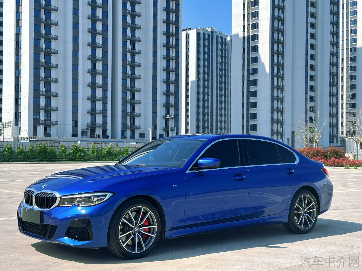 宝马3系 325Li 2021款 2.0T 自动 汽油 M运动套装 价格0万 